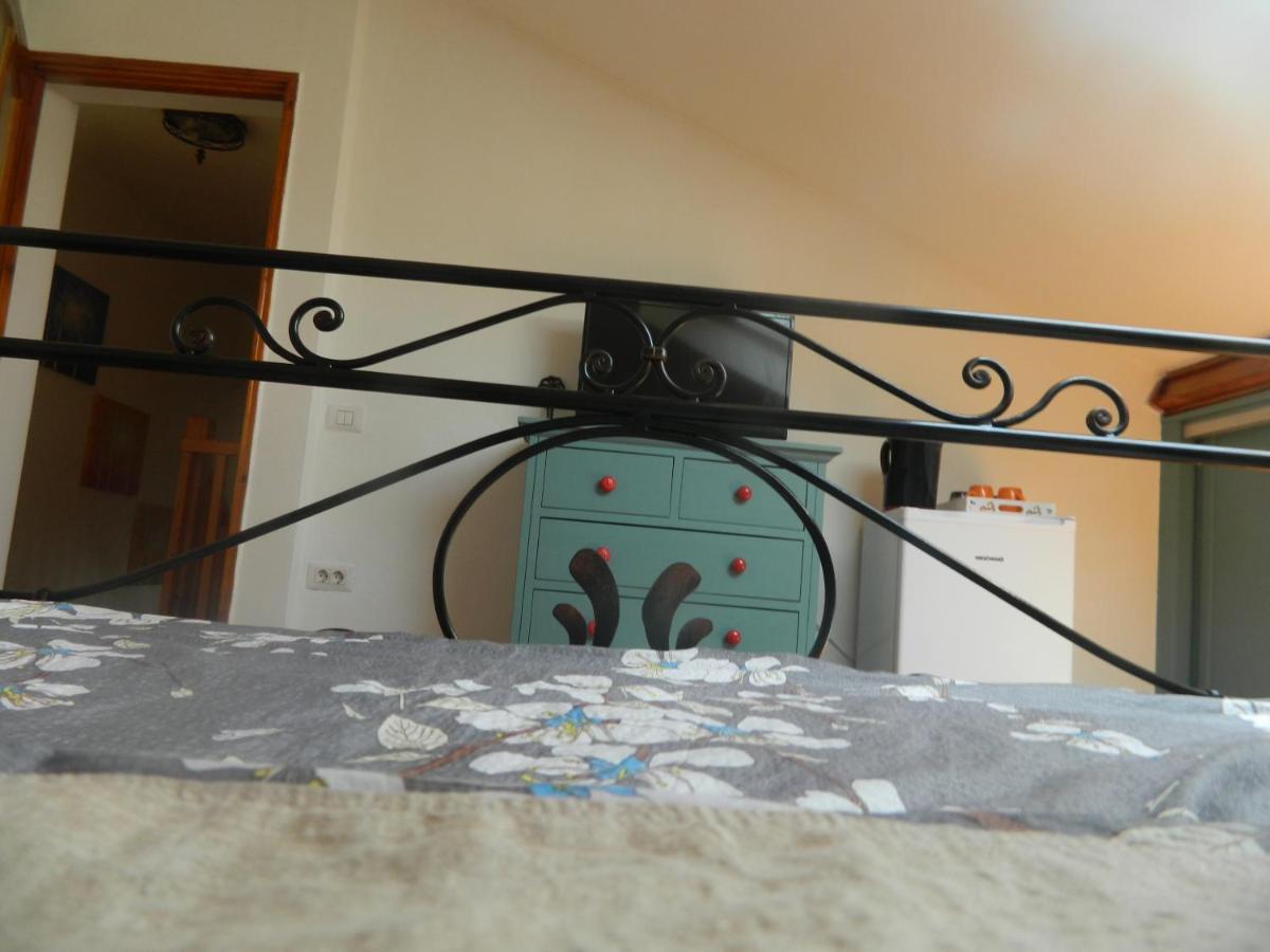 Casa Ligia Apartment เตคีร์กิโอล ภายนอก รูปภาพ