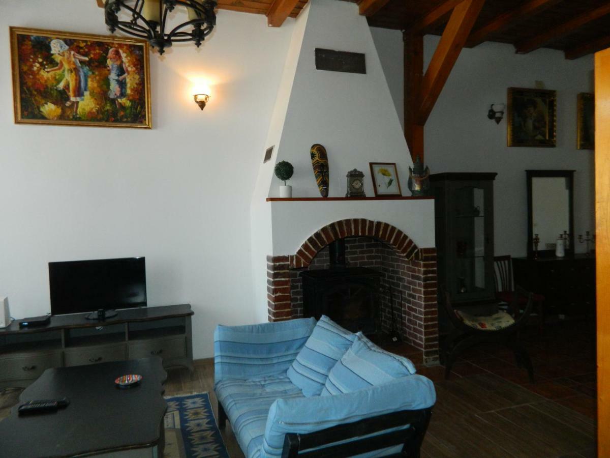 Casa Ligia Apartment เตคีร์กิโอล ภายนอก รูปภาพ